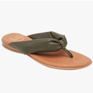 NEW Andre Assous Nuya Zappos Green Moss sandals resort summer flip flops women 6